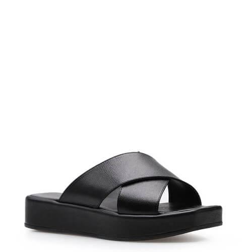 Flatform Tiras Cruzadas – Couro Preto