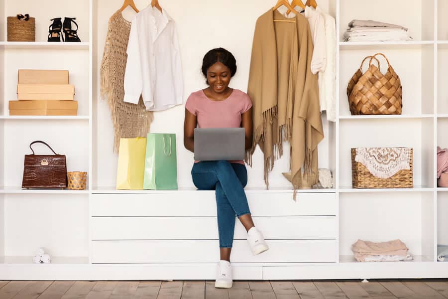 Closet de bolsas: como organizar os acessórios!