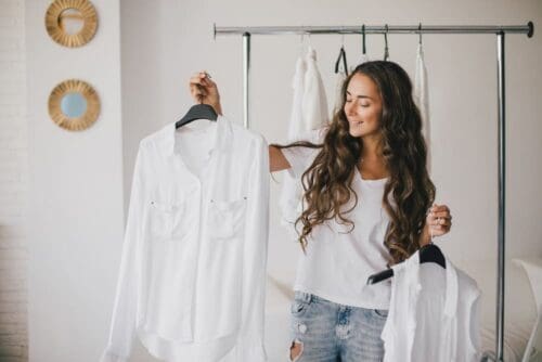 Looks com camisa branca feminina: como combinar?