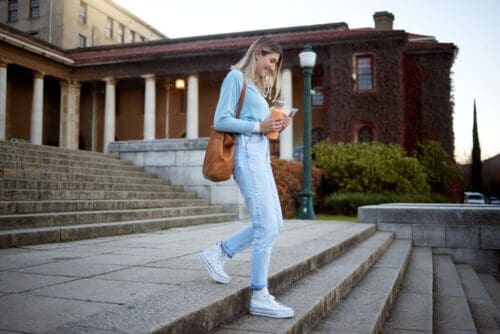 Looks pra trabalhar com tênis: o que considerar?