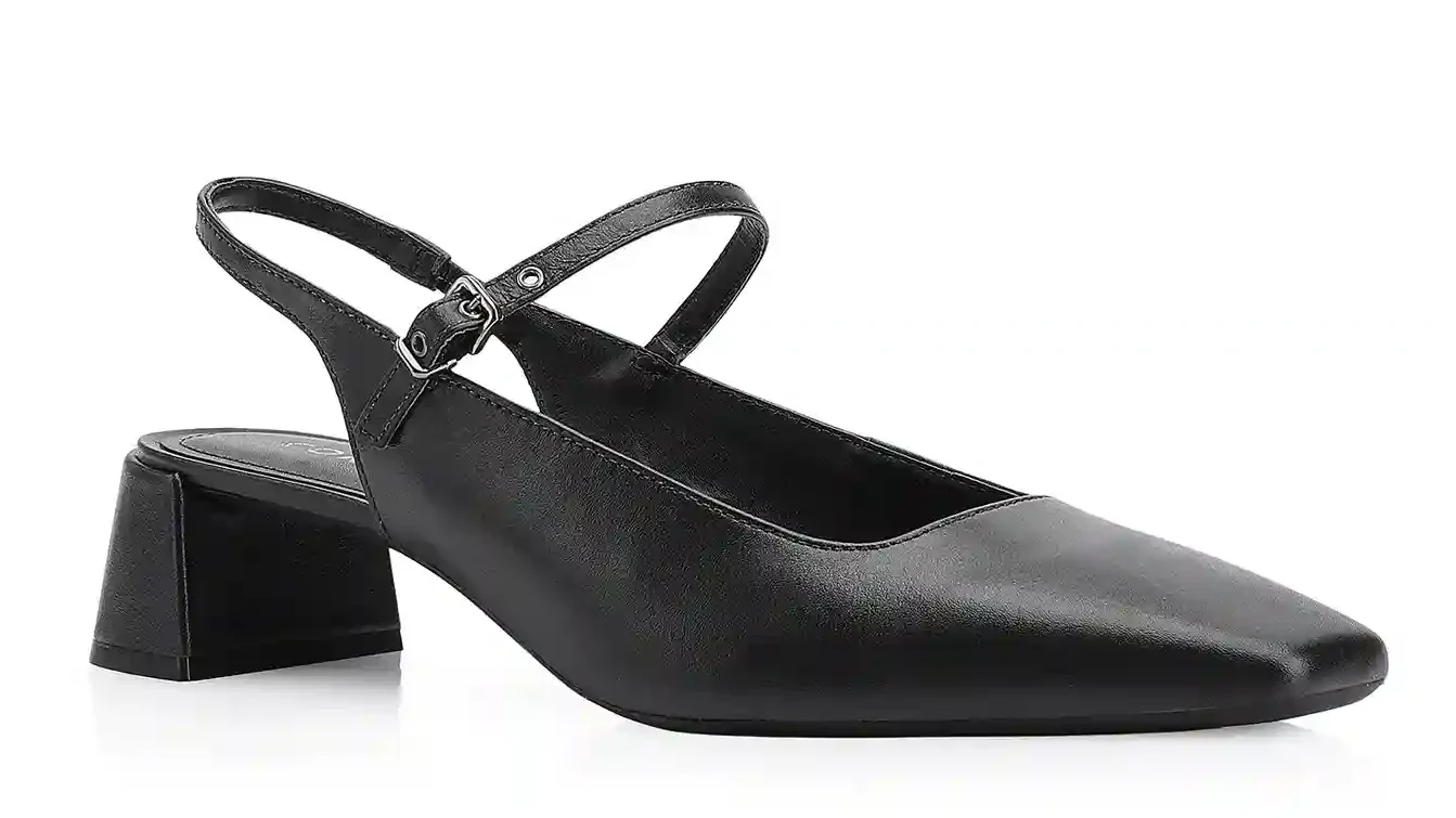 Scarpin Fivela Couro Preto