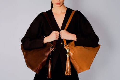 Bolsa de franja está na moda: saiba por que e como usar
